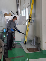 佐藤　芳春さんの写真